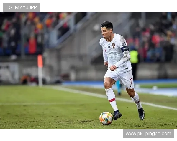 多特蒙德攻防转换混乱，问题根源在于防守组织而非进攻端