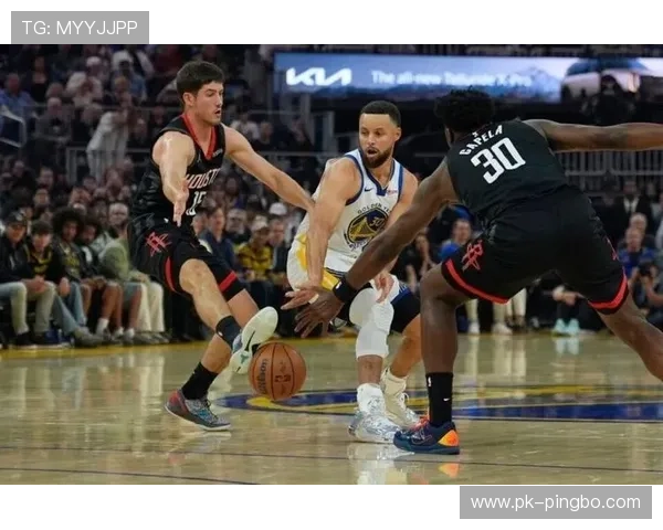 库里高效利用挡拆拉开空间 三分命中率明显优于Dame